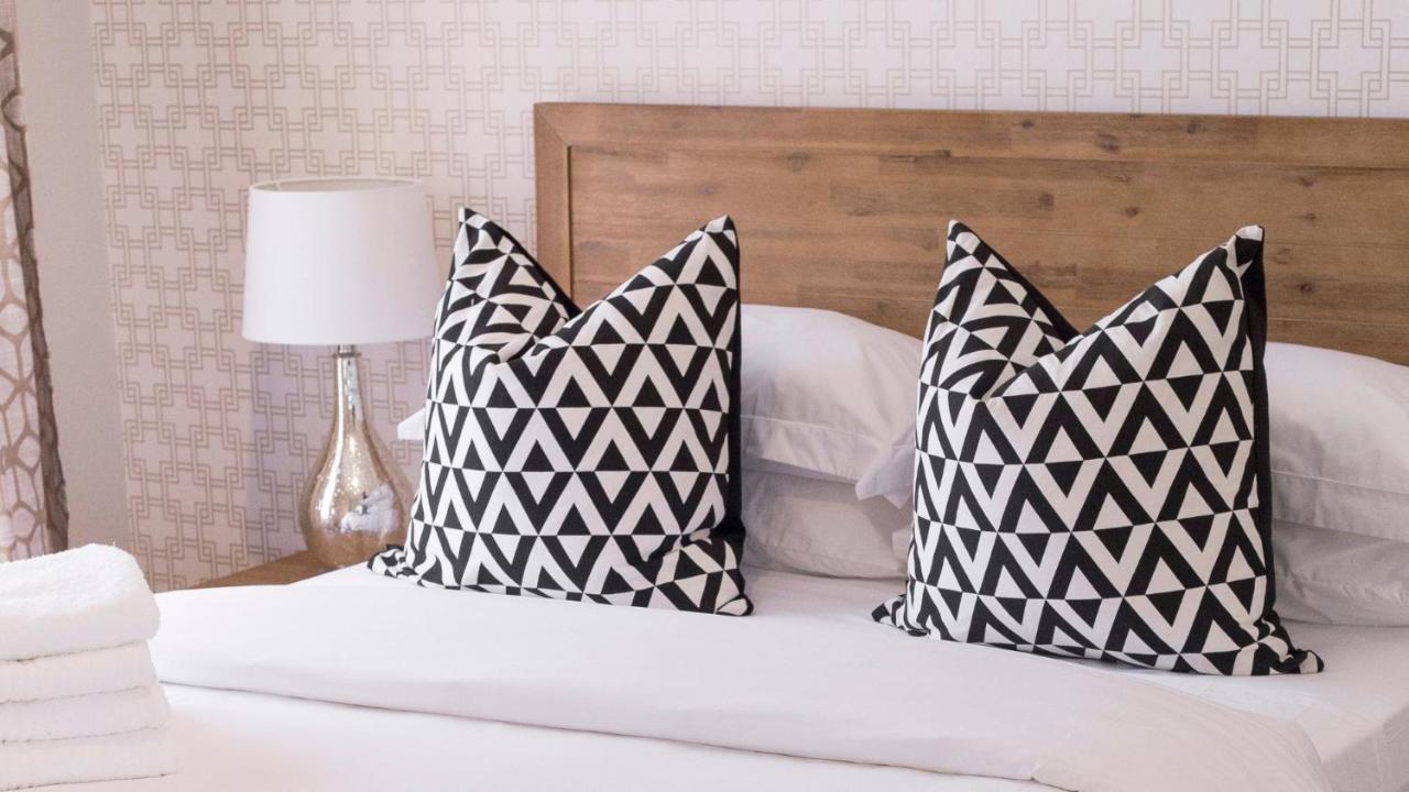 3 Lux Suites Middelburg  Luaran gambar