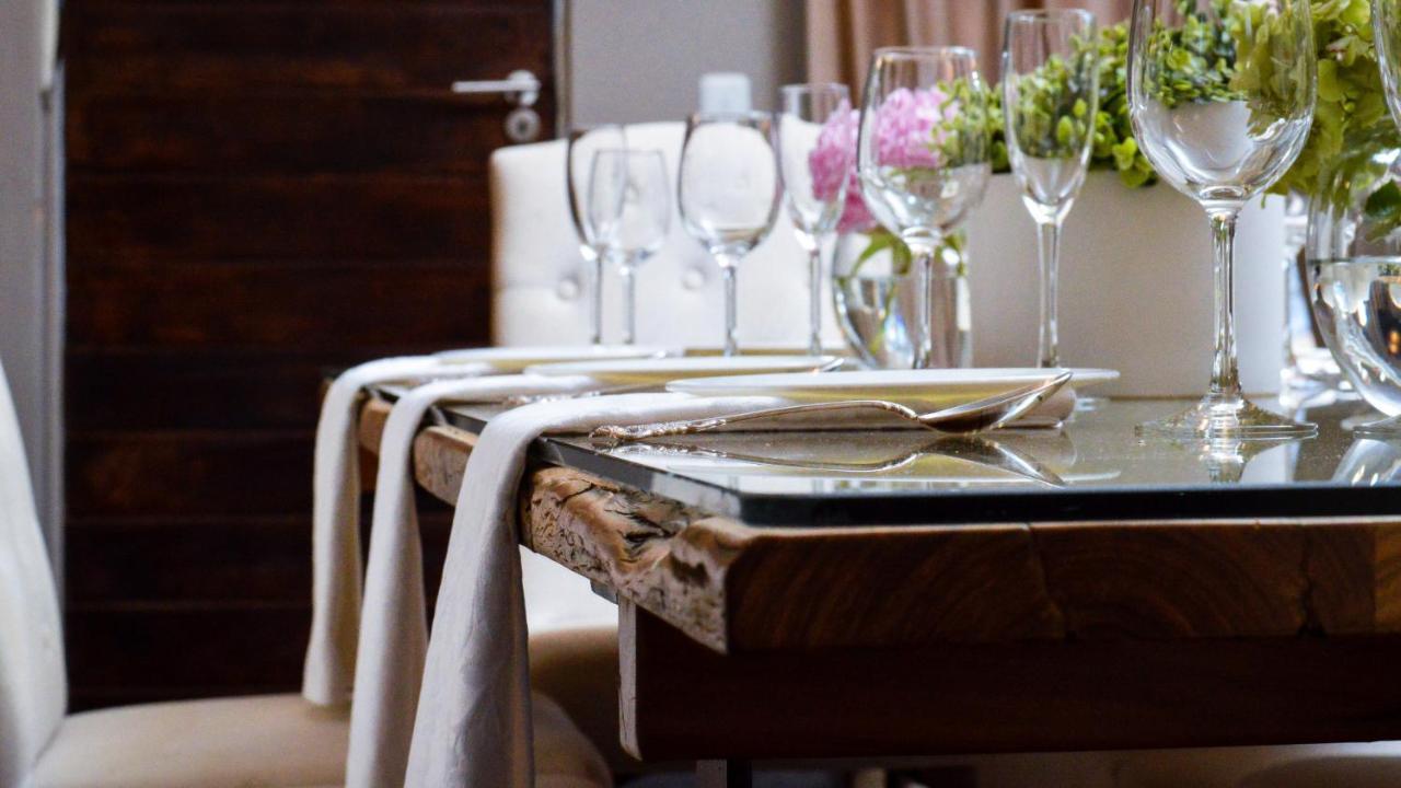 3 Lux Suites Middelburg  Luaran gambar