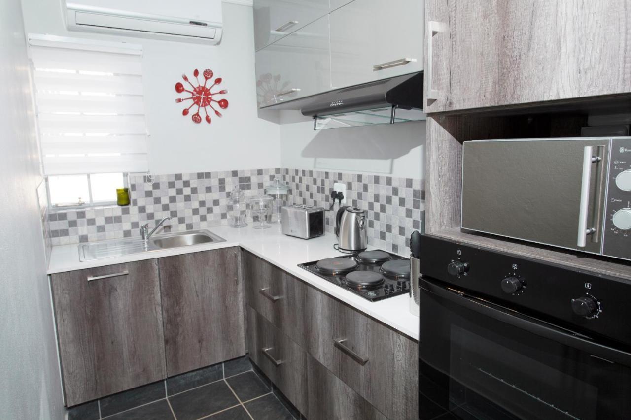 3 Lux Suites Middelburg  Luaran gambar