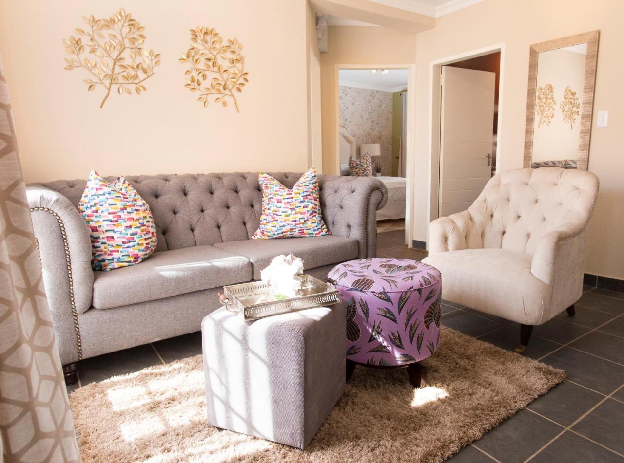 3 Lux Suites Middelburg  Luaran gambar